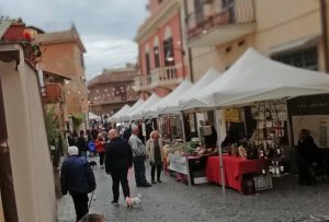 Festa patronale: pur senza i rioni e col tempo incerto si avvia e prende forma