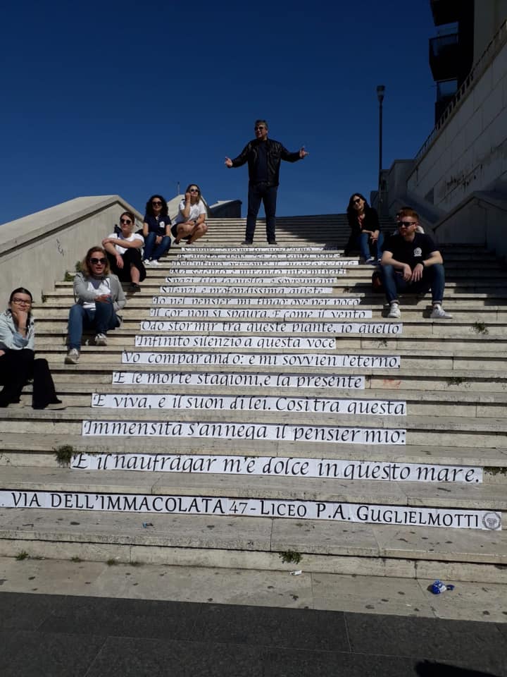 Il Guglielmotti porta l'Infinito per le strade