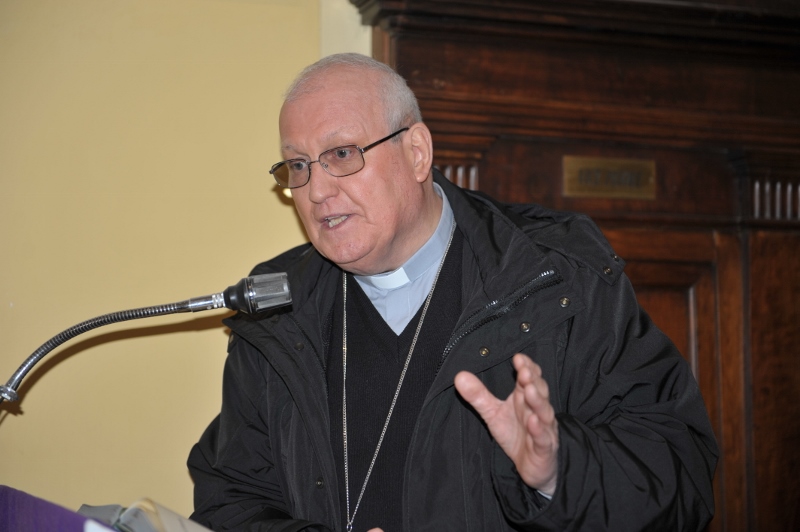 Lavoro, famiglia e figli: le priorit&agrave; dei giovani