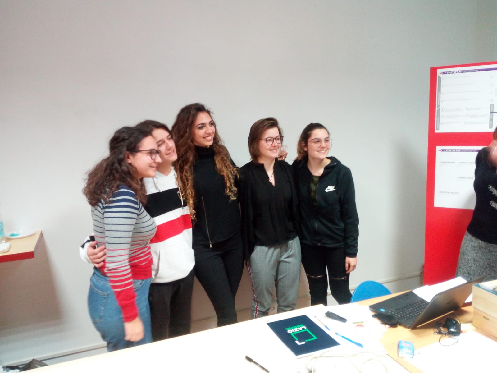 Startupper School Academy: il Classico lancia ''Cleaneeth''