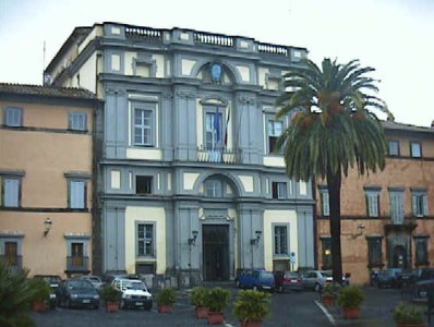 Rifiuti, sospeso per motivi di ordine pubblico il consiglio comunale di Bracciano