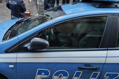 Baby gang a Ostia, minacce e spari contro due ragazzi