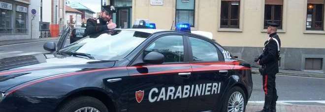 Viterbo, spacciava tra le minorenni: arrestato dai carabinieri