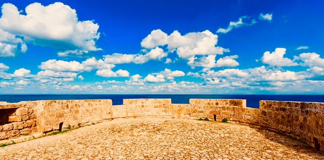 Pirgo nel blu (foto Andrea Grasso)