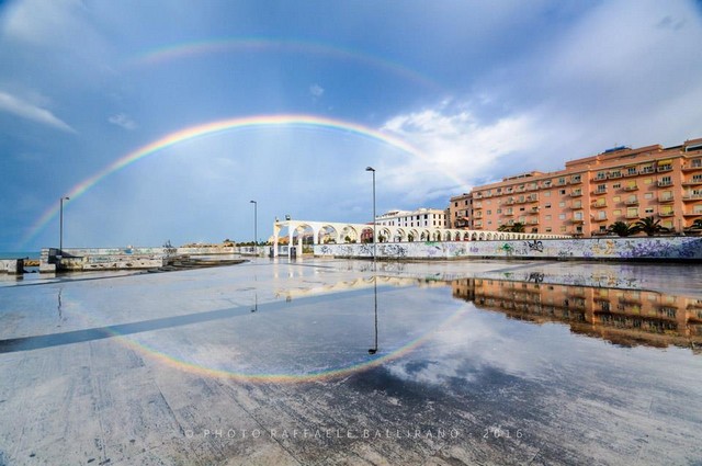 Arcobaleno fish-eye (foto Raffaele Ballirano)