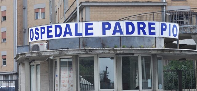 ''Il &lsquo;Padre Pio&rsquo; in un vortice di infamie, accuse e bassezze''