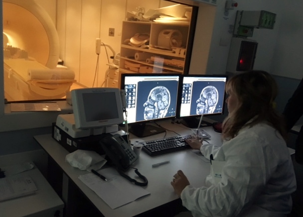 Primi esami per la risonanza magnetica