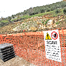 Hospice oncologico, ruspe a lavoro