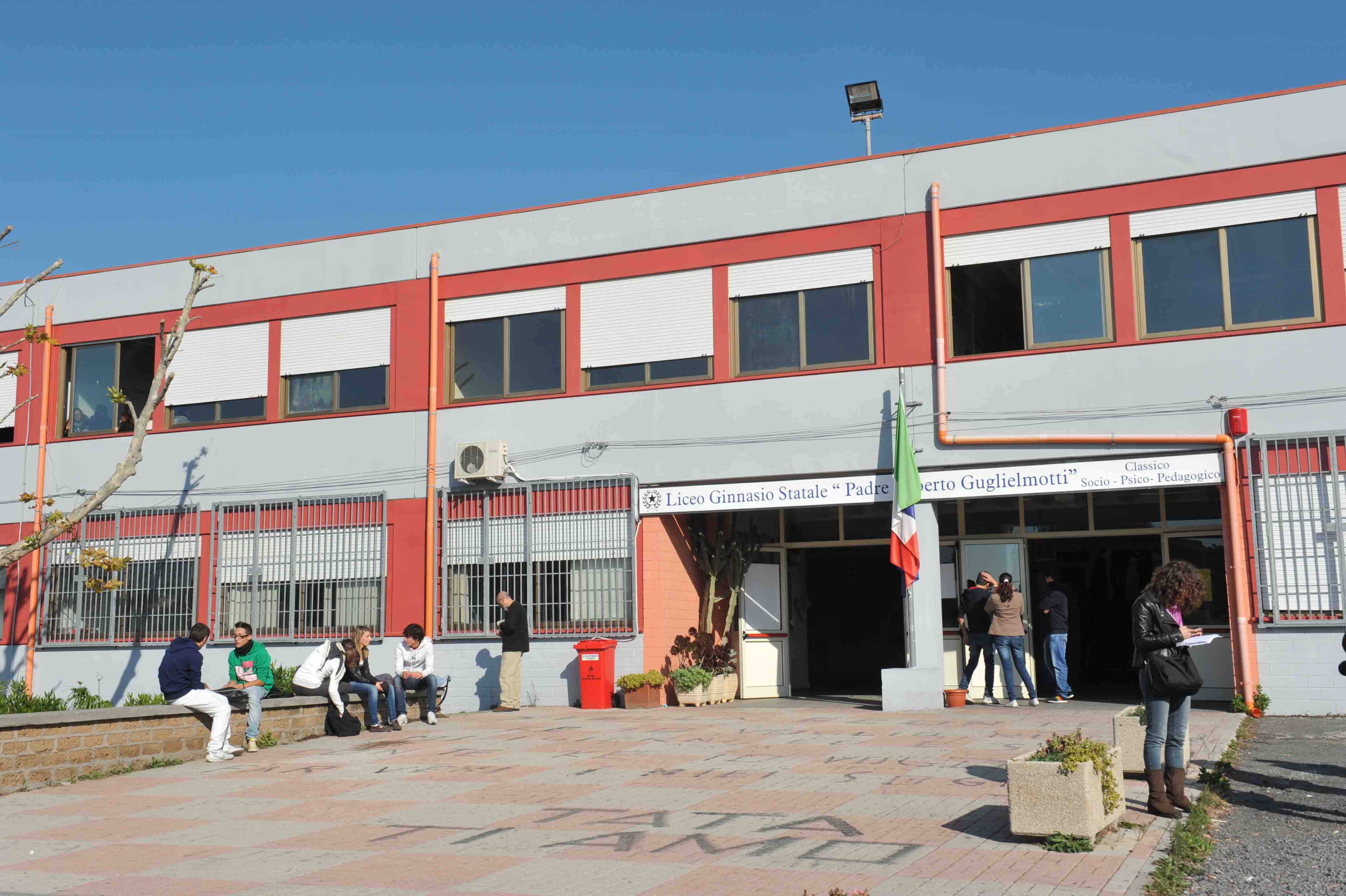 Scuole: suonano le prime campanelle