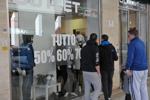 Saldi invernali, arriva il primo bilancio di Nunzi