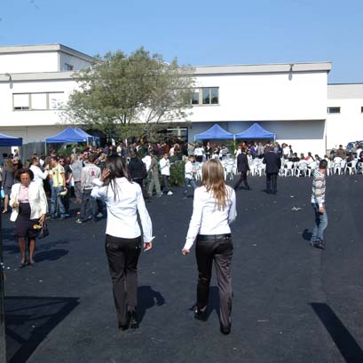 Scuole superiori a fianco delle famiglie