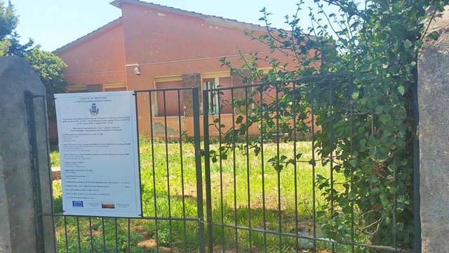 Plesso scolastico di Due Casette: aperti i cantieri