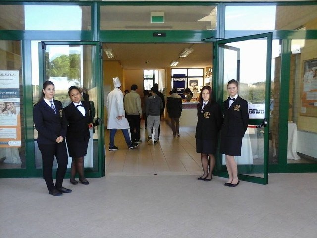 A San Sisto un presepe di cioccolato realizzato dagli studenti dell'alberghiero