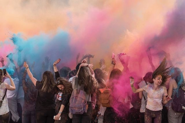 Holi,festa dei colori (foto Angelo Bonarelli)