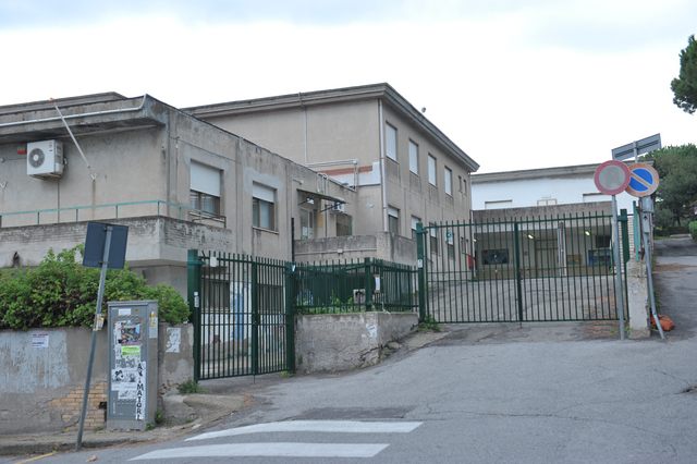 Don Milani: scuola parzialmente utilizzabile