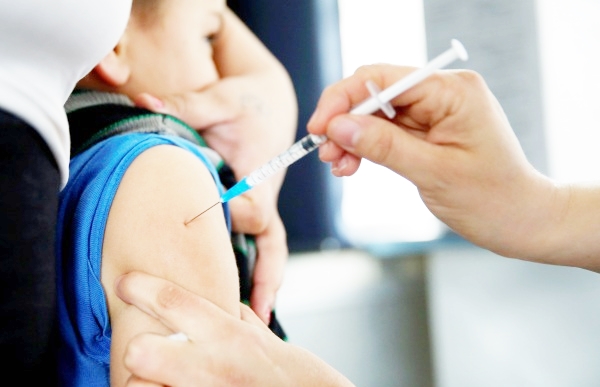 Vaccini, non bastano per tutti