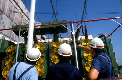 Contratto elettrici, via all’ipotesi di rinnovo