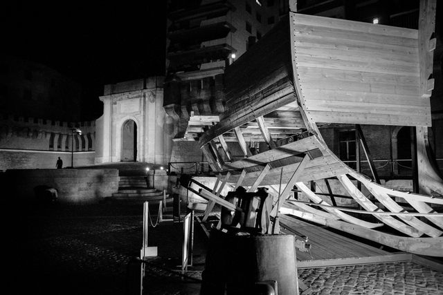 La barca nel porto (foto Raffaele Ballirano)