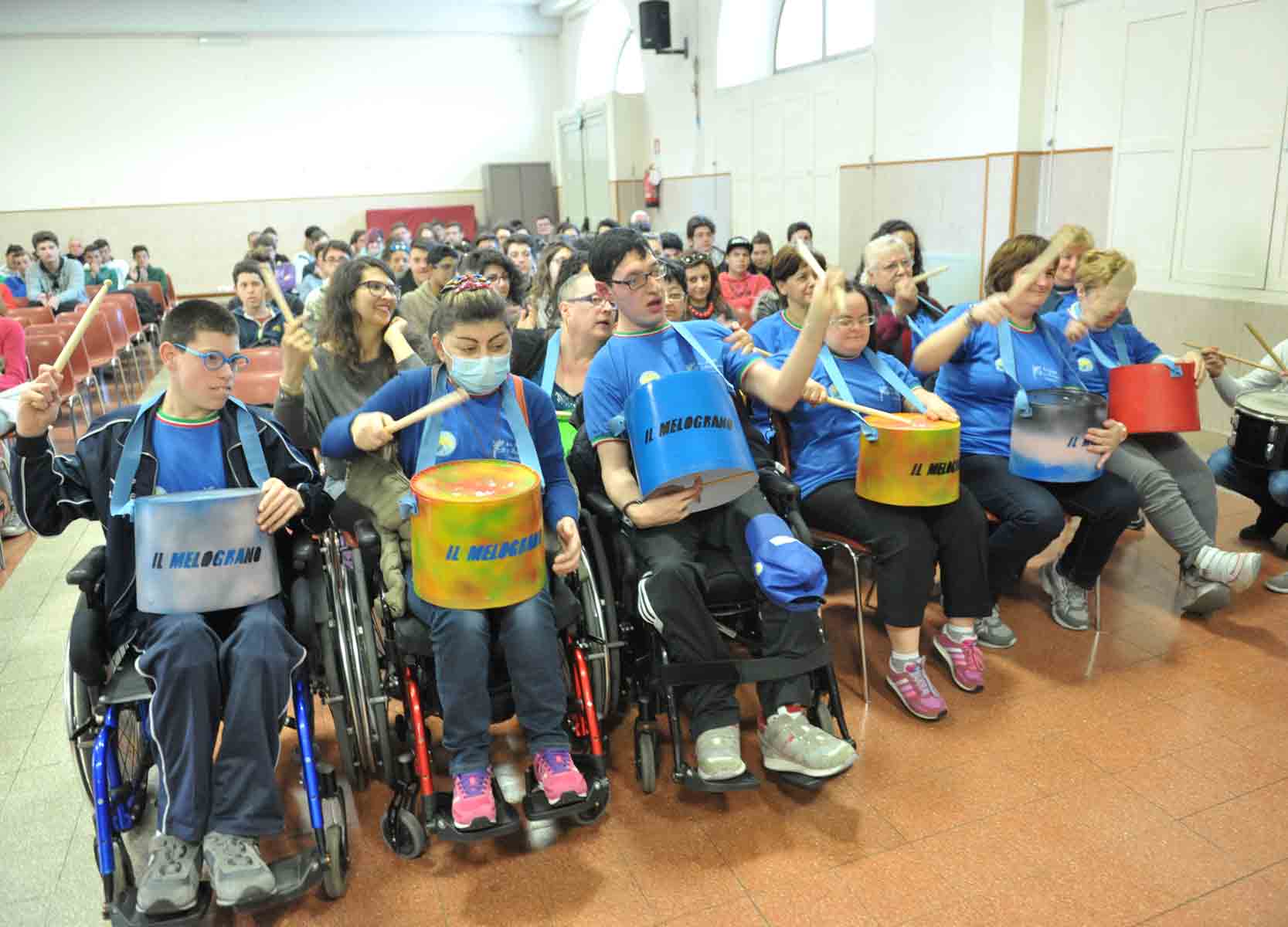 Tamburi, strumento di pace e fratellanza