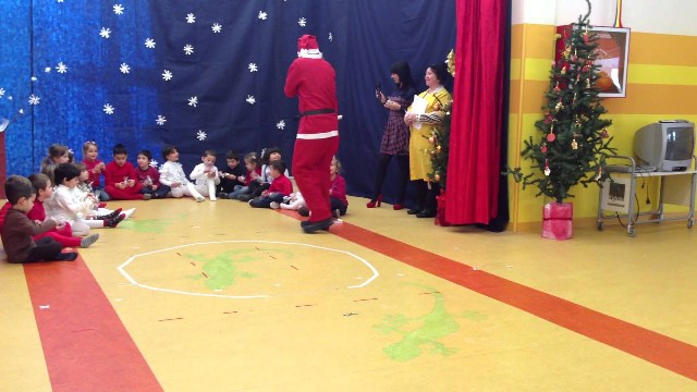 Tanto entusiasmo per la recita di Natale dei bambini dell&rsquo;Infanzia