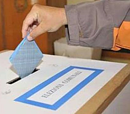 Amministrative, la politica scalda i motori