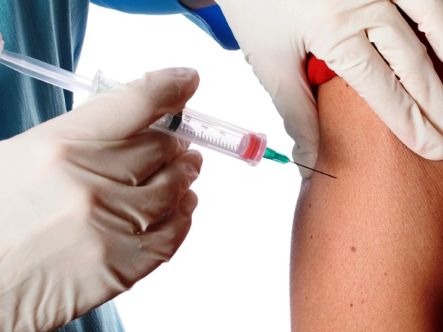 VACCINI. Un dibattito per conoscere i rischi e dare informazioni