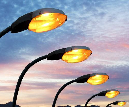 Finalmente la luce a Campo di Mare