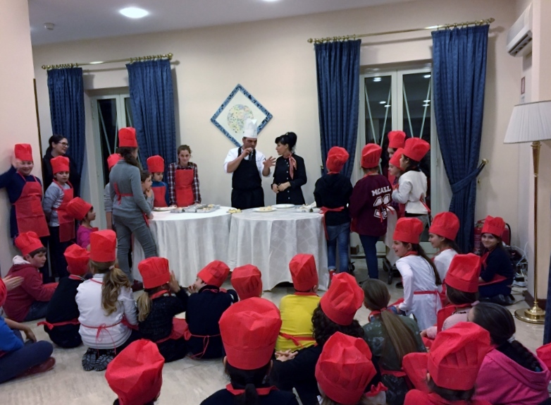 "Monelli ai fornelli": piccoli cuochi crescono al San Giorgio