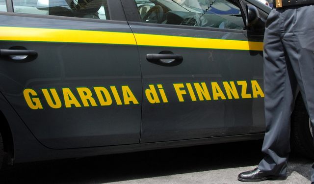 Illecita importazione di auto dalla Germania: 6 arresti a Viterbo