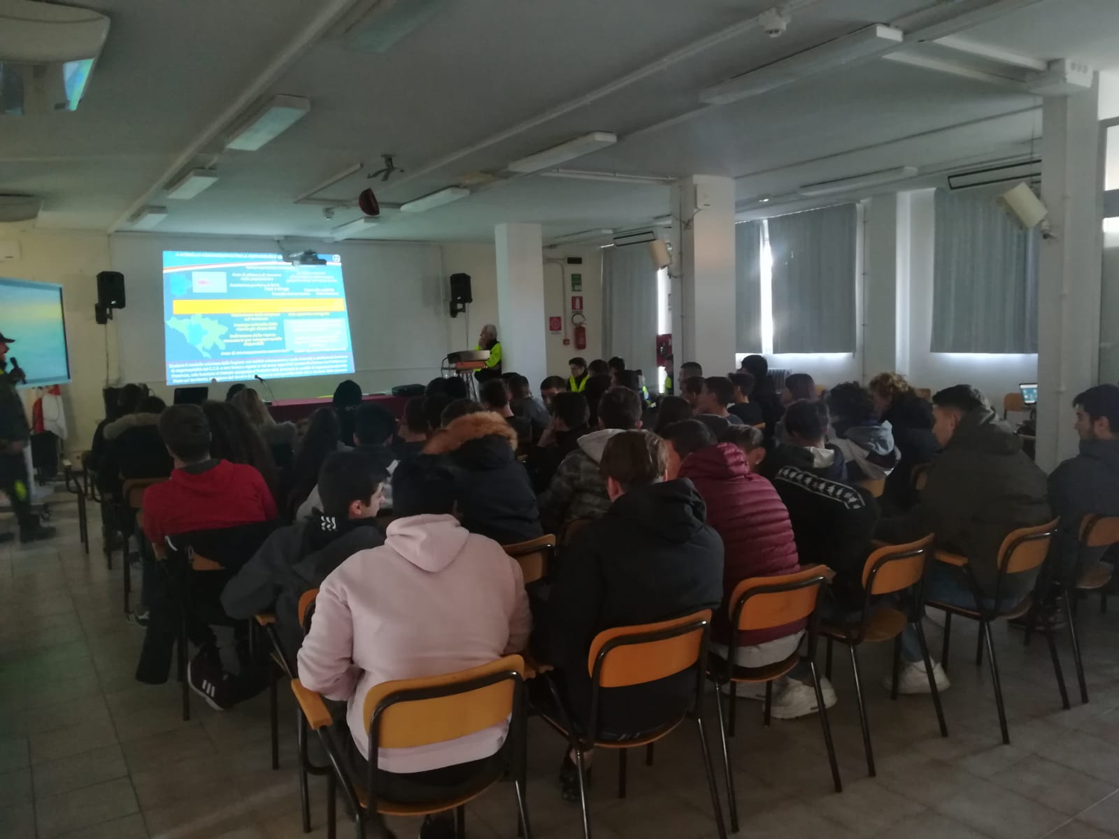 La Protezione civile sale in cattedra al Marconi