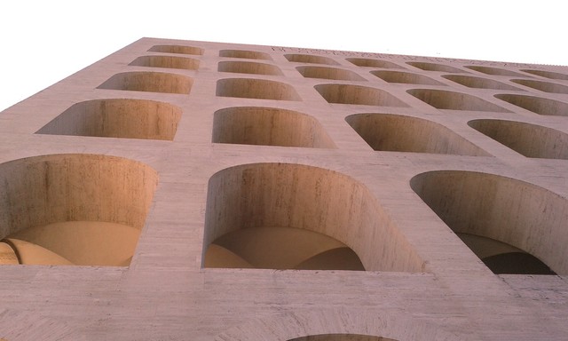 Roma:Colosseo quadrato (foto Rosario Sasso)