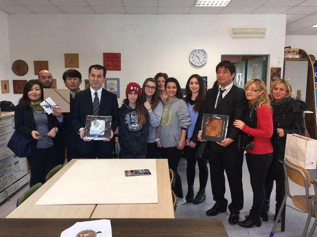 Ishinomaki: delegazione in visita alle scuole superiori