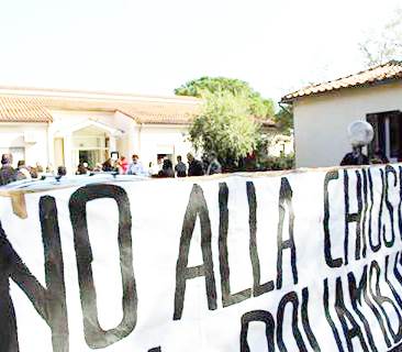 Asl, la protesta non si ferma