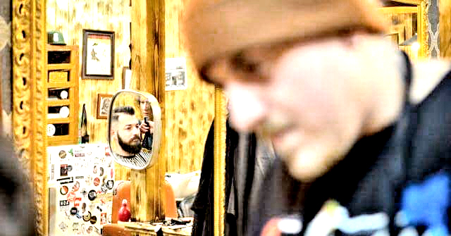 Vintage barber shop (foto Raffaele Ballirano)