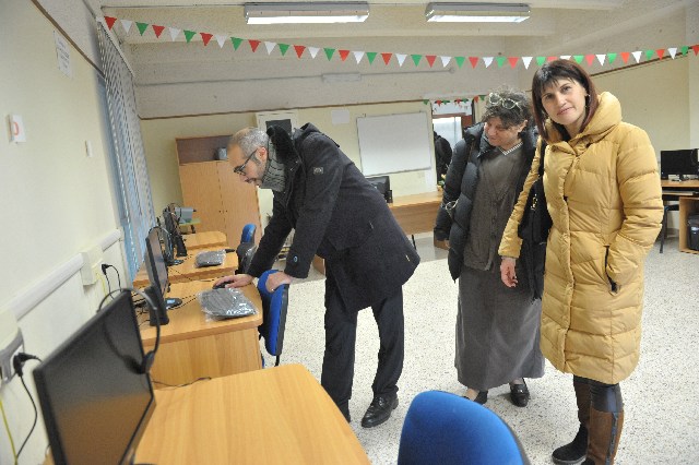 Nuova aula di informatica per la Don Milani
