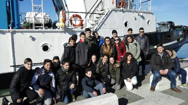 I Rimorchiatori Laziali ospitano i ragazzi del Nautico