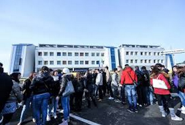 Ladispoli, grandi numeri per l'inizio delle scuole