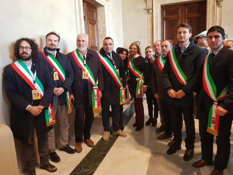 Rifiuti di Roma: interrogazione in Parlamento al ministro Costa