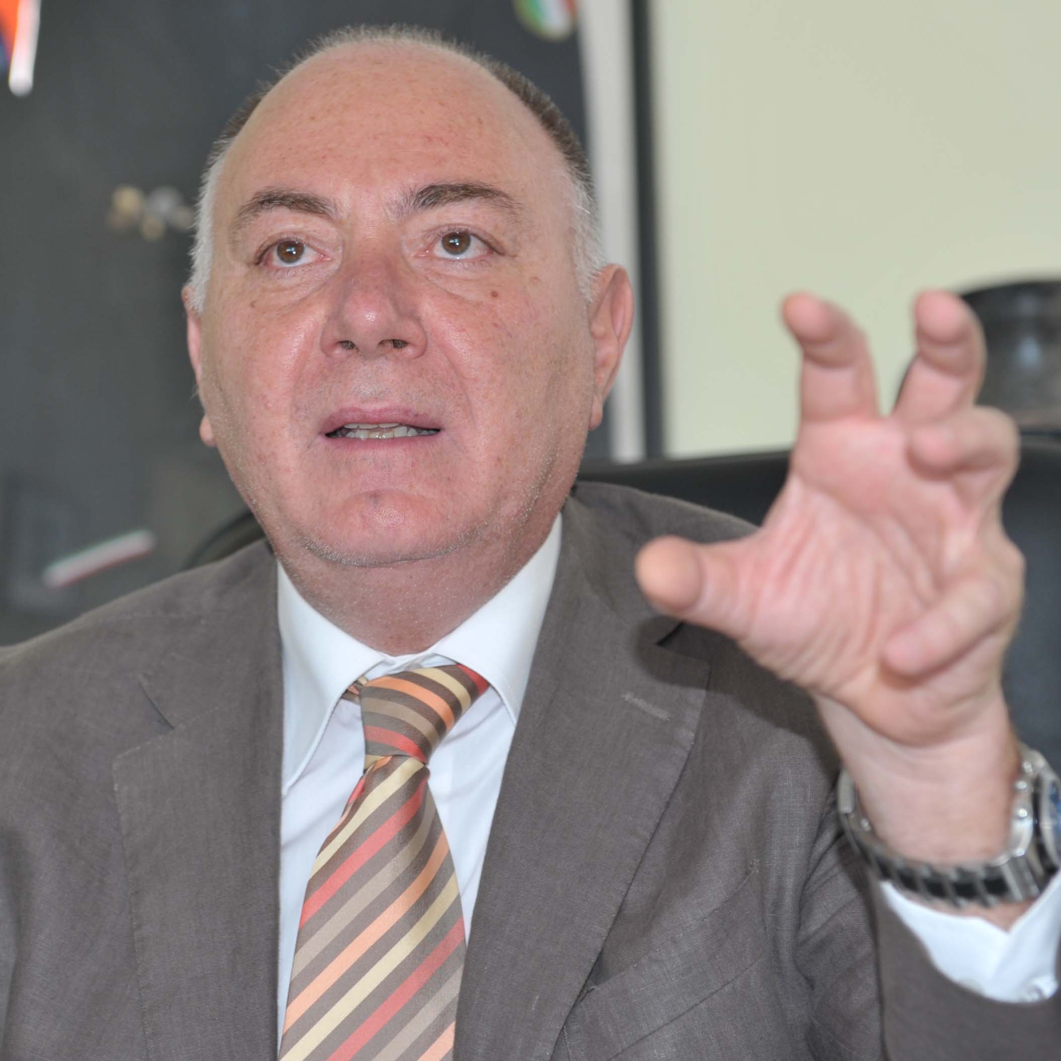 Squarcione, poche ore alla scadenza del mandato