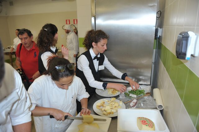 Alberghiero Cappannari in prima linea per l&rsquo;alternanza scuola-lavoro