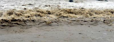 Allagamenti e frane, paura in Liguria e Piemonte: esonda il Po a Torino