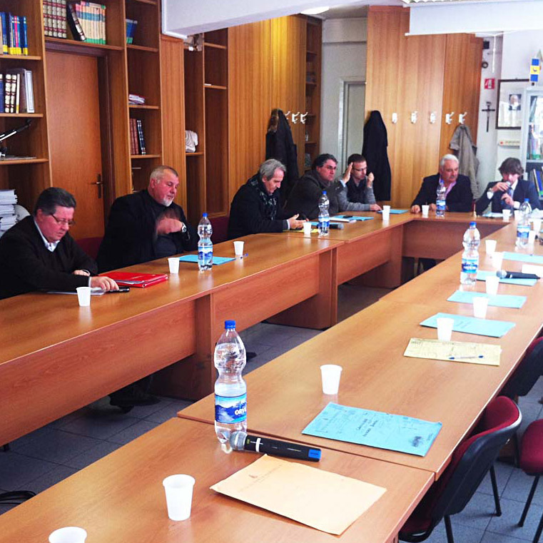 Consiglio fiume ad alta tensione