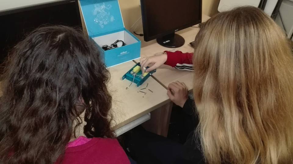 Scuola, al Cardarelli di Tarquinia la robotica &egrave; di casa