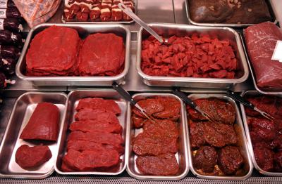 Carni rosse s&igrave;, ma senza eccessi