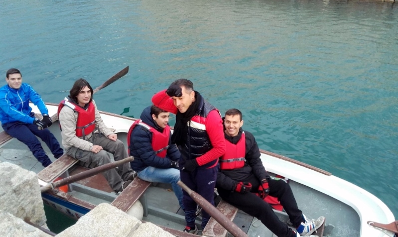 Palio marinaro: giornate di allenamenti per alunni e professori del Nautico