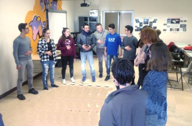 Ciak scuola: 30 studenti per la prima lezione del corso