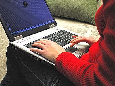 Economia digitale verso &lsquo;&lsquo;crowd working&rsquo;&rsquo;