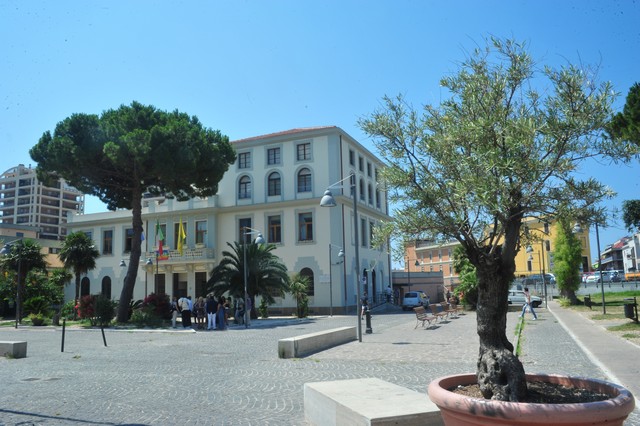 Ugl: "Unilabor, per l'inerzia del Comune non paga nemmeno il Tribunale"