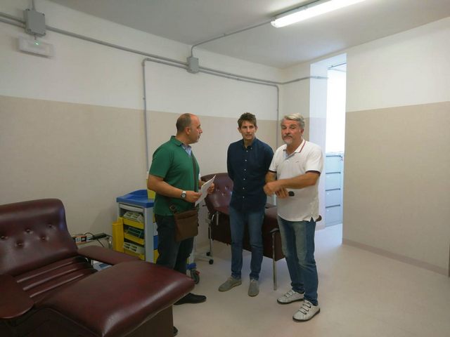 Tarquinia, visita all'Avis del vicesindaco Manuel Catini