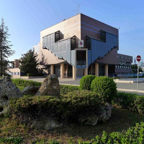 Acceleratore sulle pratiche di condono